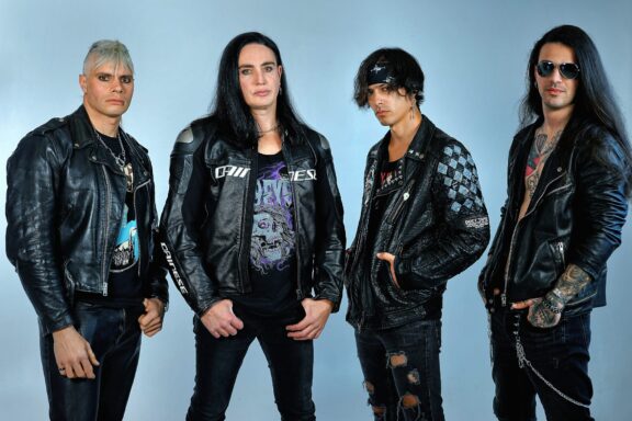 Cyanide 4: condiviso il video del nuovo singolo “Midnight Blaze”