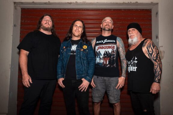 Left To Die: le riprese professionali del tour australiano