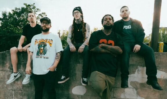 TUT: online il video del nuovo singolo “Threat”