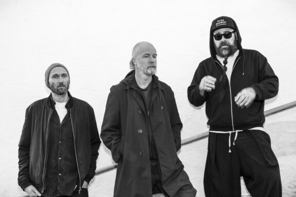 Ulver: presentano il singolo “They’re Coming! The Birds!”