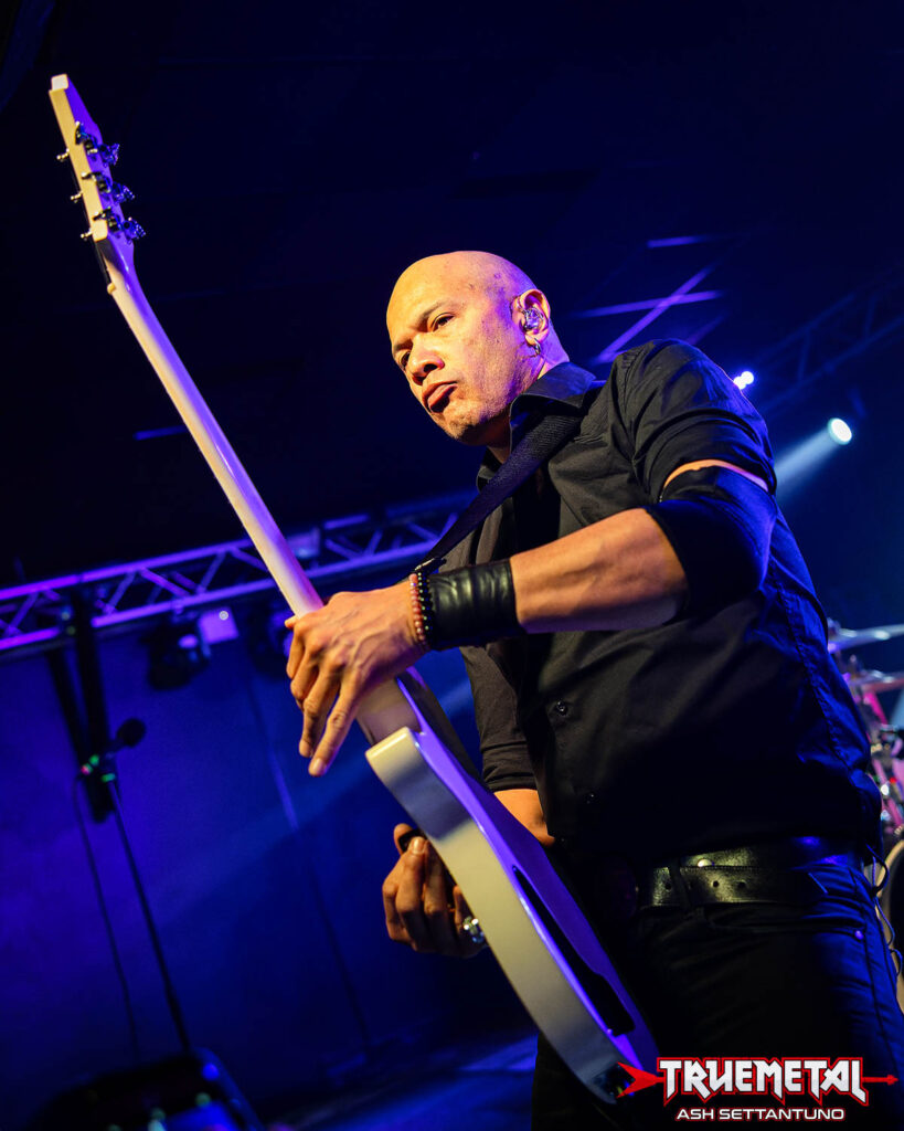 danko jones legend (1)