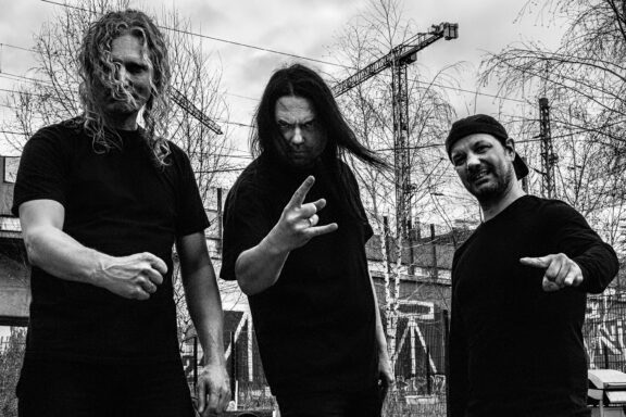 Daily Insanity: disponibile il nuovo singolo “Back To The Front”