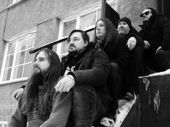 Dust Orchard: pubblicato il nuovo singolo “Hours in the Void”