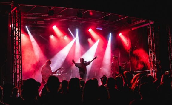 MØL: il video di “CRUSH” dal nuovo album “DREAMCRUSH”