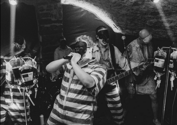 Agarwaen: firma con Over The Border Records e nuovo album nel 2026