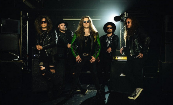 Temple Balls: pubblicato singolo e video di “Tokyo Love”