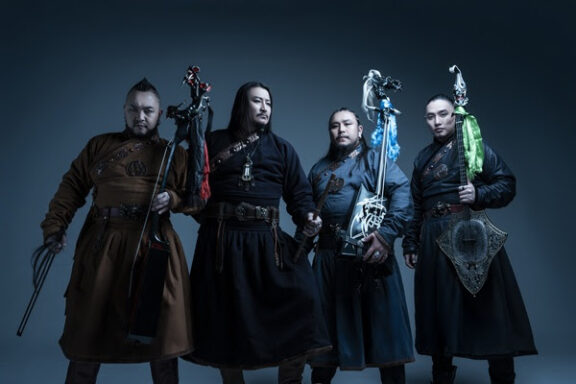 The HU: il visualizzatore ufficiale di “The Real You”