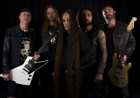 Wicked Smile: pubblicato il singolo “Back To Back We Stand” dall’ imminente album “When Night Falls”