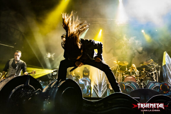 Amaranthe: ecco il videoclip della nuova canzone “Chaos Theory”