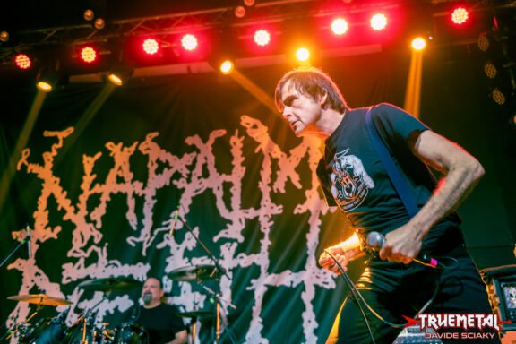Photo Report: Napalm Death + Whiplash + Varukers + Dopelord @ Slaughter Club, Paderno Dugnano (MI) – 10/02/2026