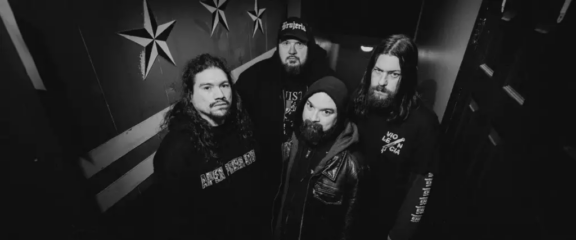 No/Más: online la title-track del nuovo disco “No Peace”