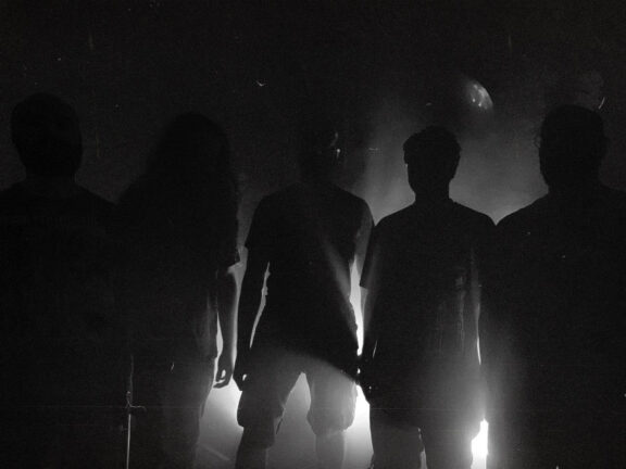 Ivoire: in arrivo il debut album “Uragano”, primo singolo online