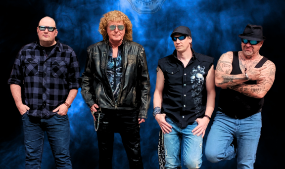 Kingsmash: a maggio il nuovo LP “The Heart Remains at Home”, il lyric video di “The War of The Angels”