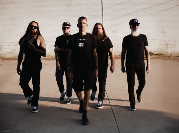 Lamb Of God: pubbblicato il lyric video per “St. Catherine’s Wheel”