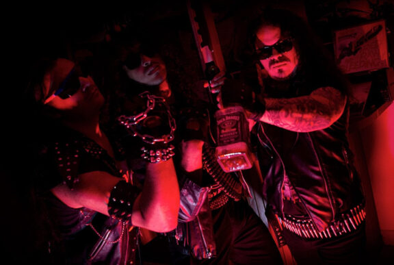 Louder: annunciato il debut-album “Devil’s Night”, primo singolo online