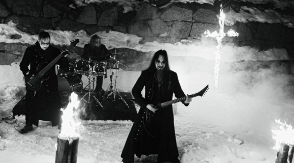 Mourniaty: pubblicato il video per il brano “Kyynelten Virta”