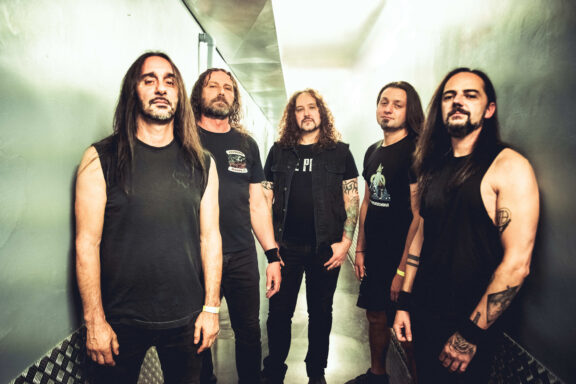 Extrema: annunciata l’uscita di “Thrashing ‘Till the End – Live at Slaughter Club”