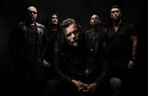 Mezzrow: rinnovo del contratto con Fireflash Records e nuovo singolo “As The Flames Rise”