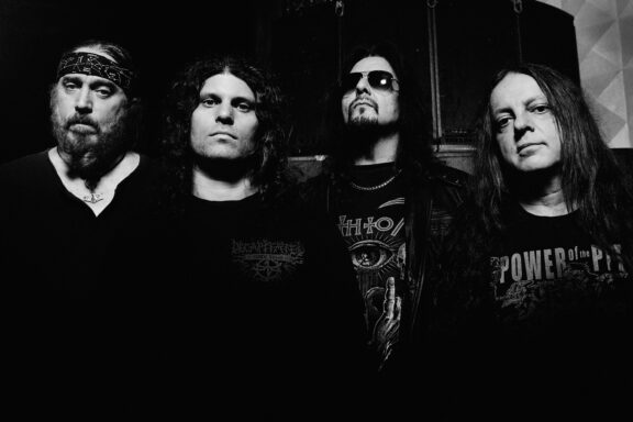 Death To All: una data in Italia