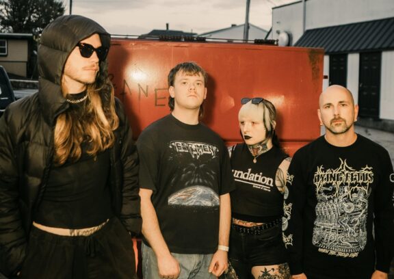 No Cure: nuovo singolo e video “Convulsing in the Dark” dal prossimo LP “It Is Going to Get Dark”