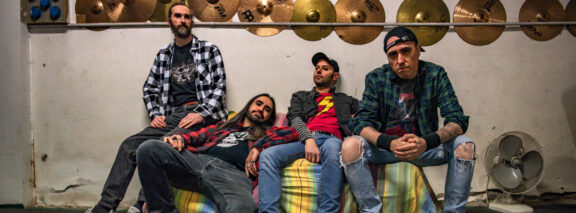 Unclosed Embrace: ecco il primo singolo, “The Broken Chair”
