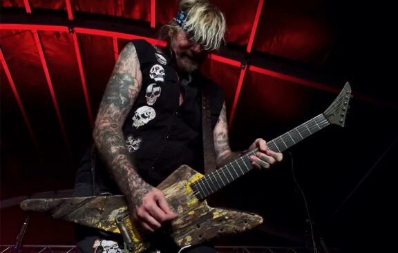 W.A.S.P.: Chris Holmes, “Sarei un idiota a rientrare nel gruppo, non sopporto proprio gente come Blackie”
