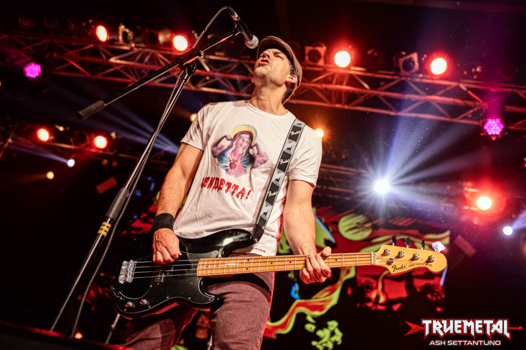screeching weasel – live club 2026 (12)