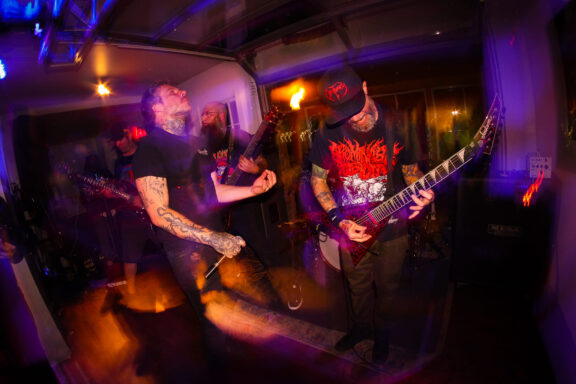 Eaten By Sharks: nuovo singolo e video “Capsized” dal prossimo album “The Undertow of Hate”