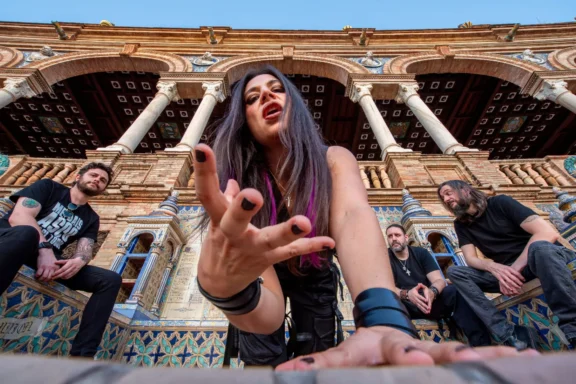 Tooth Unlabeled Society: presentato il singolo “Blackout”